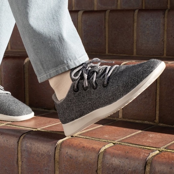 Allbirds Men’s Wool Runners - Picture 16 of 16